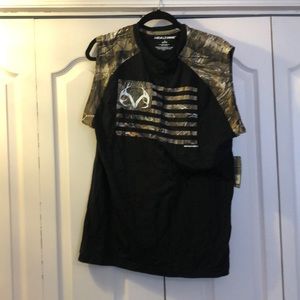 camo tee